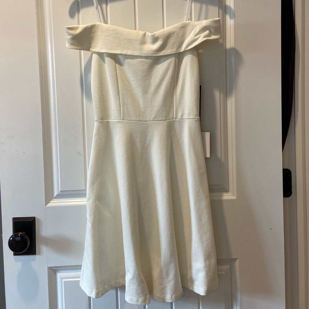 NWT: Lulu’s Ivory Off-Shoulder Mini Dress